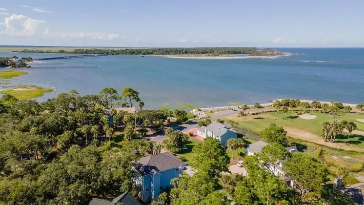 619 Porpoise Circle - Plaj
