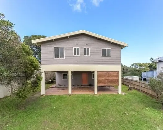 63 Marlin by Smiths Beach