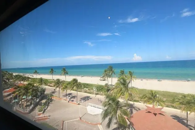 661 Partial Ocean View Hollywood Beach - Plaj