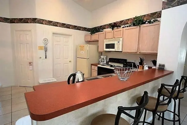 663 4-bedroom Pool Home, Eagle Pointe Kissimmee - Mutfak