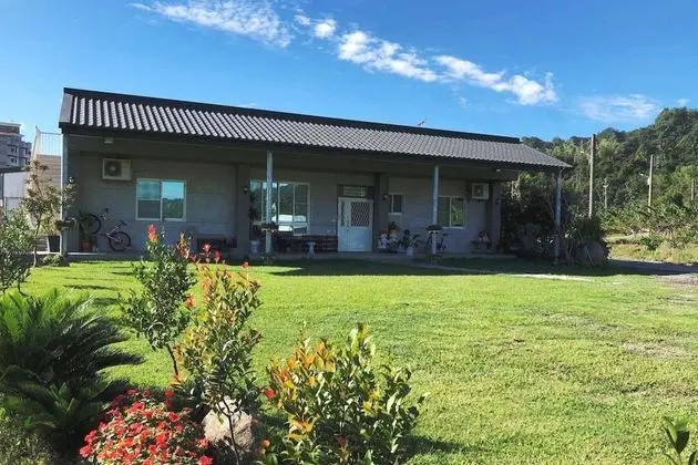 6636 B&B