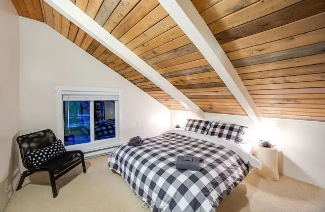 66SL - Hot Tub - WiFi - 3+ Bedroom - Sleeps 10 - Oda