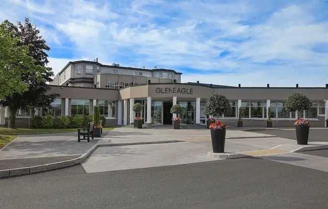 Hotel67
