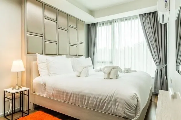 6Av 705 - Luxury Condo in Surin Beach Rooftop bar Pool and gym - Oda