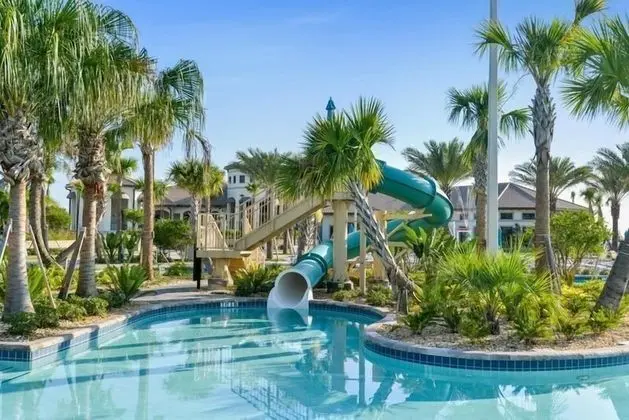 6BR 6BA Pool Home In ChampionsGate