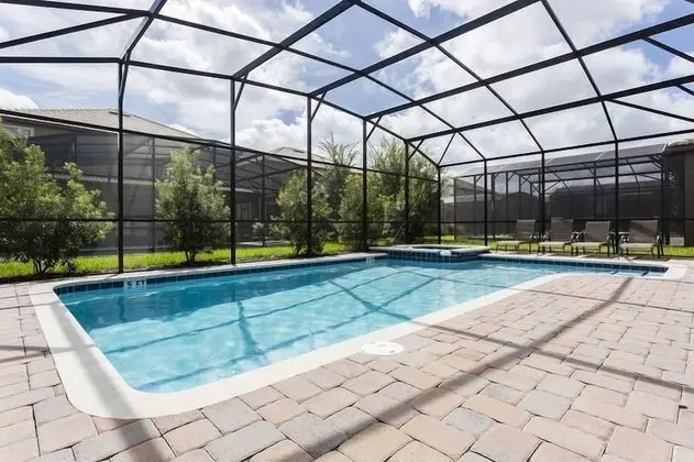 6BR 6BA Pool Home In ChampionsGate - Havuz
