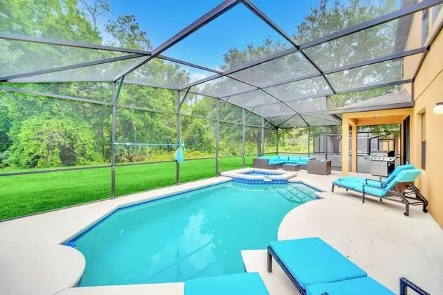 6BR Family Home w Private Pool BBQ Netflix