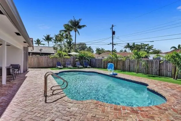 6BR Oasis with Heated Pool & Gameroom - Havuz