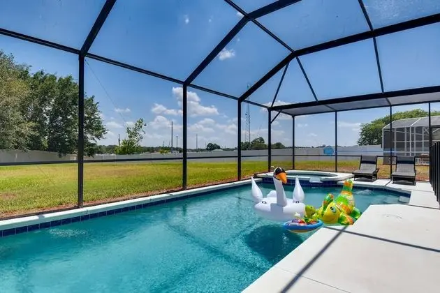 6BR Windsor Palms Home by FS FL VH-8036