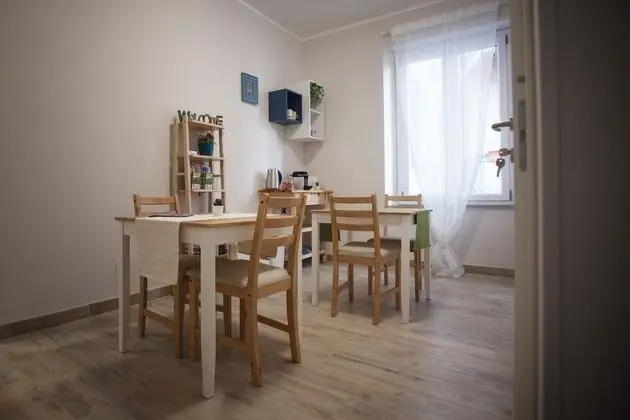 6thLand - Rent Rooms La Spezia - İç Mekan