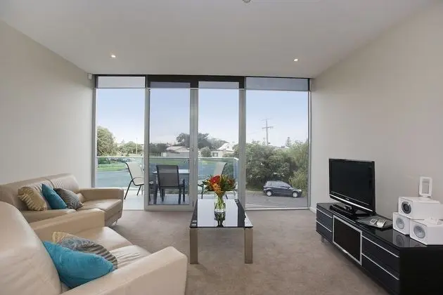 7 Bell Street Apartments - Oda