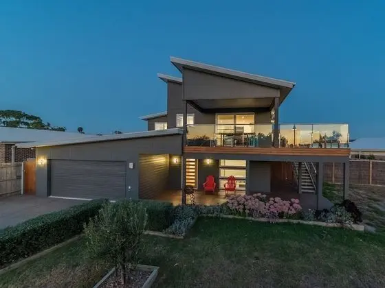 7 Boardwalk Lakeside in Cowes