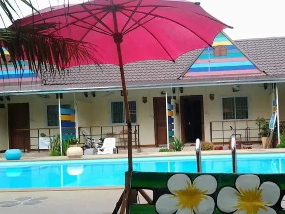 7 Colors House