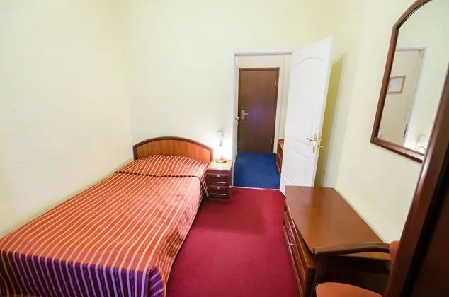 7 Days Hotel Kiev - Oda