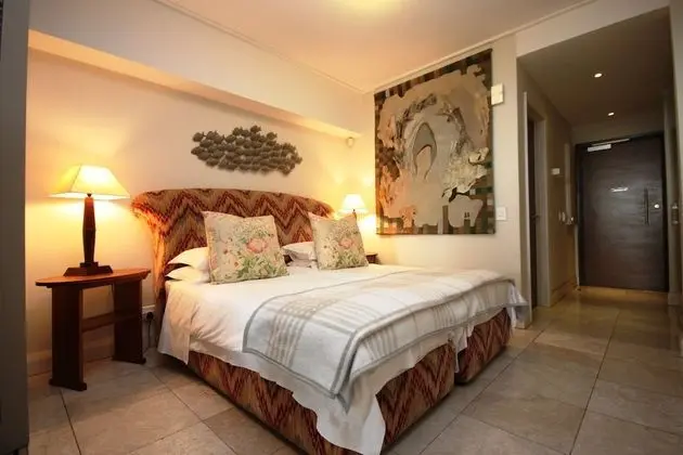 702 Canal Quays - Oda