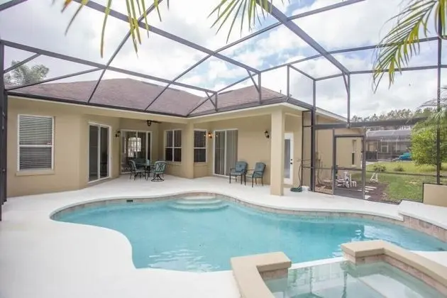 732bd 4 Bedroom Villa by Redawning