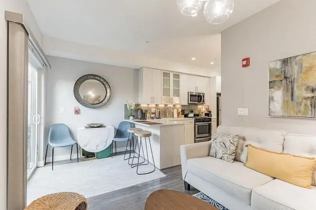 755 Capitol - A Exquisite 3 Bedroom Home in Fairmount