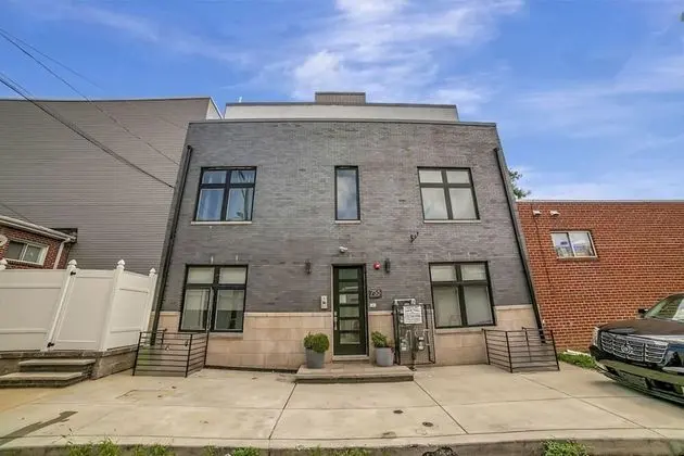 755, Unit D · 2 Bedroom Home in Fairmont w/ Roofdeck and Balcony