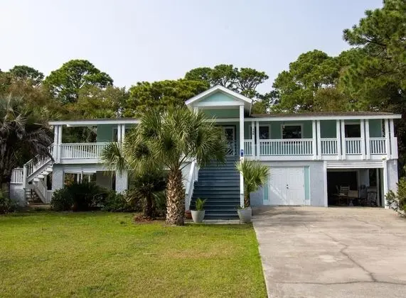 758 Marlin Dr