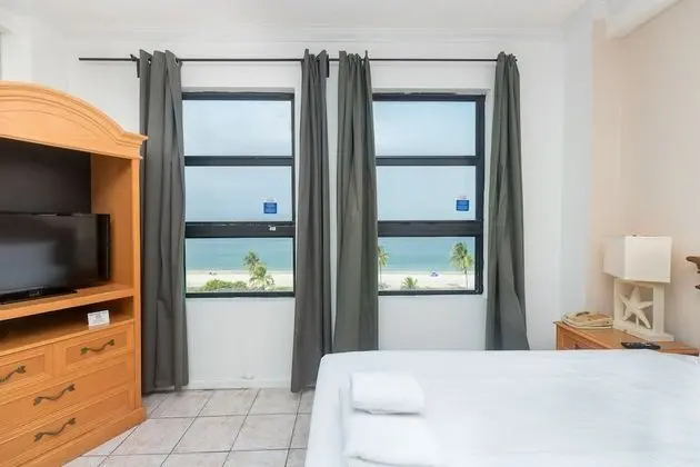 760 Ocean View Hollywood Beach - Oda