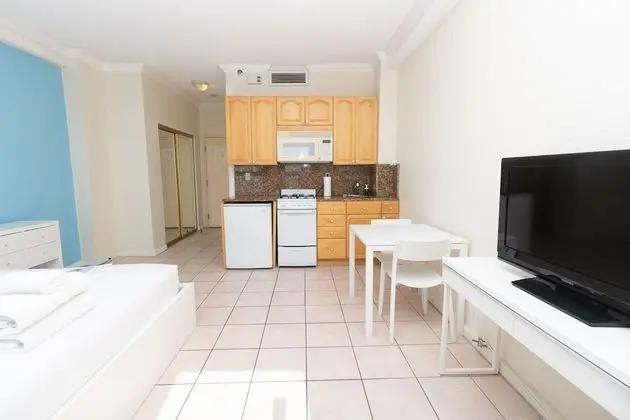 764 Ocean View Hollywood Beach - Oda