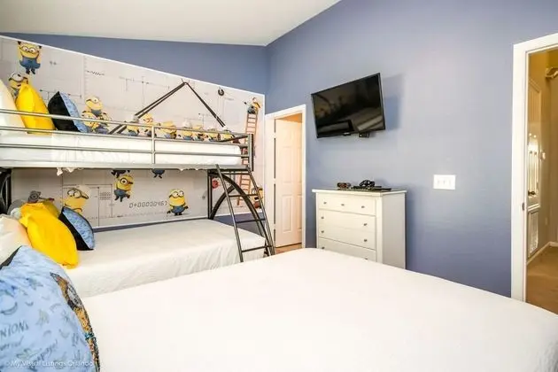 7692 Sir Kaufmann Court - Oda