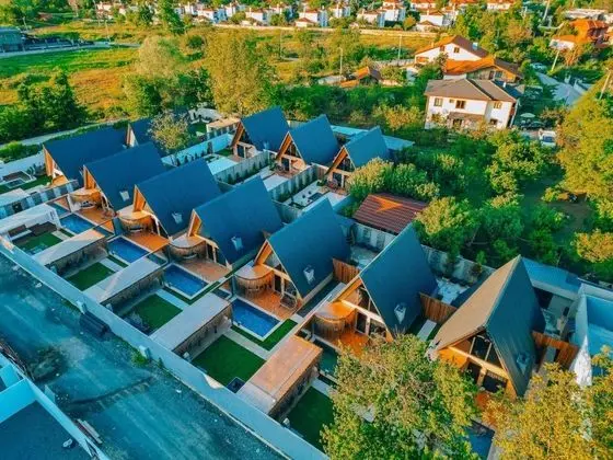 777 Sapanca Bungalov
