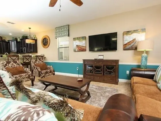 7BR 5BA Pool Home In ChampionsGate