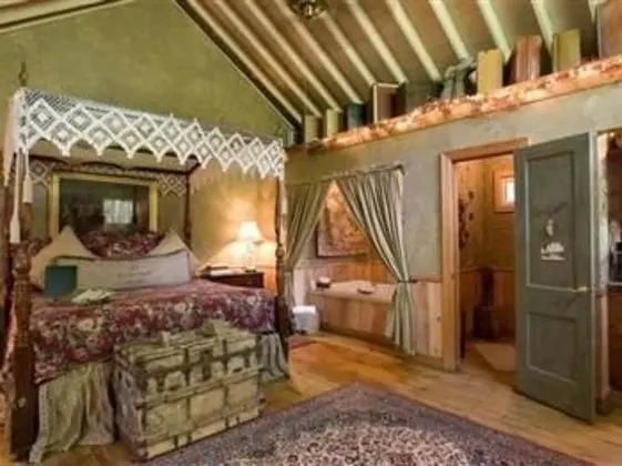 7F Lodge - Oda