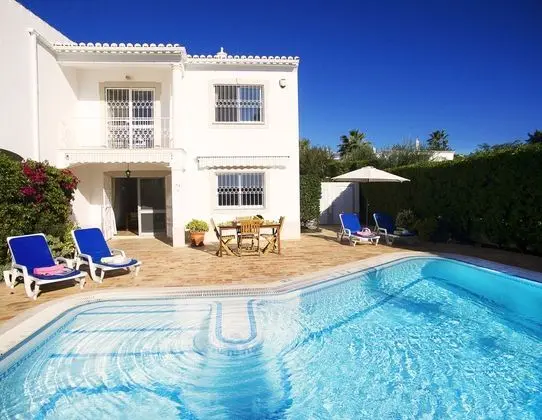 Villa 7J Quinta dos Alamos - Havuz