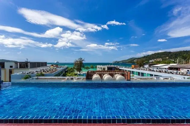 7Q Patong Beach Hotel - 1