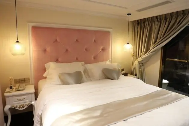 7S Hotel Enjoy I - Oda