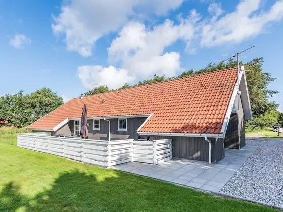 8 Person Holiday Home on a Holiday Park in Blåvand
