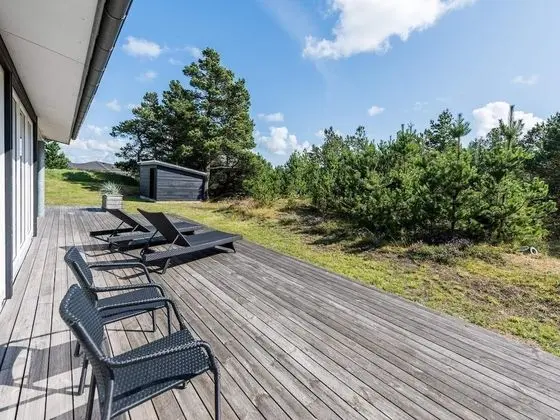 8 Person Holiday Home on a Holiday Park in Blåvand