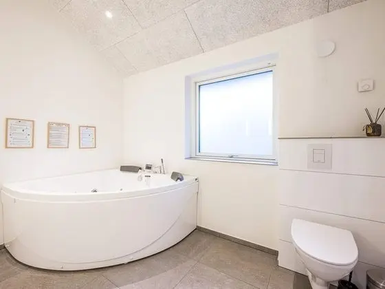 8 Person Holiday Home on a Holiday Park in Blåvand