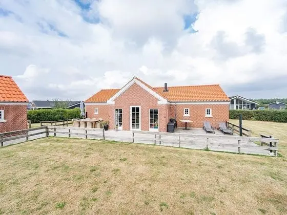 8 Person Holiday Home on a Holiday Park in Hemmet