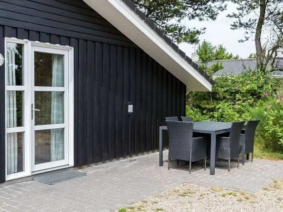 8 Person Holiday Home on a Holiday Park in Henne