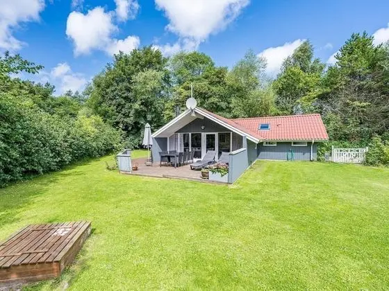 8 Person Holiday Home on a Holiday Park in Oksbøl
