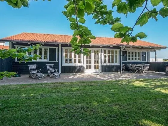 8 Person Holiday Home in Aabenraa-by Traum