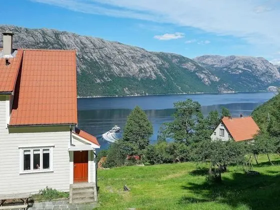 8 Person Holiday Home in Fløyrli - 1