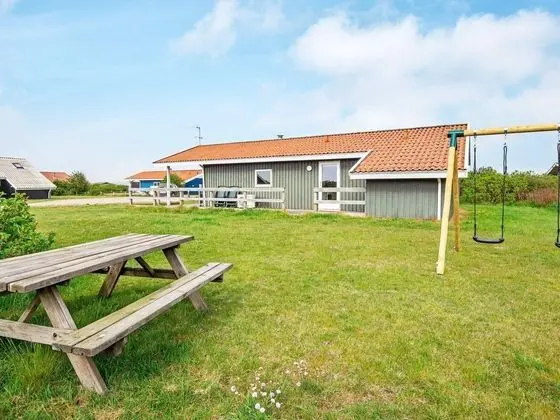 8 Person Holiday Home in Harboøre