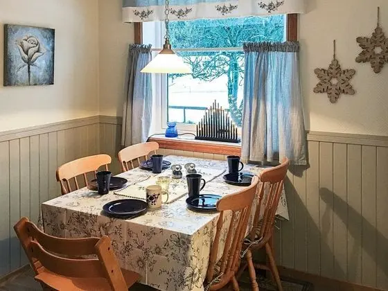 8 Person Holiday Home in Sæbø - Yerinde Yemek