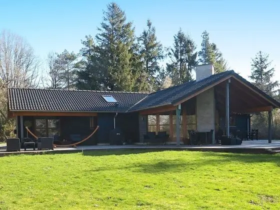 8 Person Holiday Home in Skals-by Traum