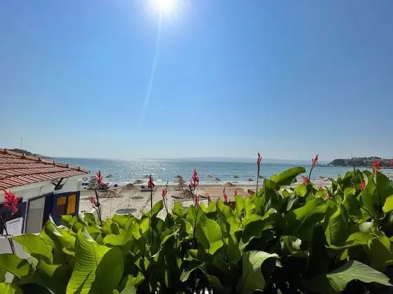 8 Rooms Hotel - Plaj