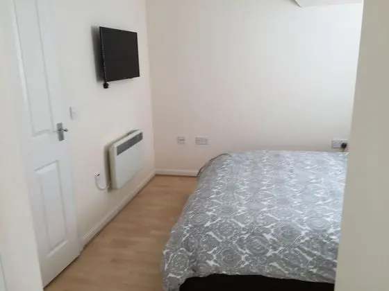 8 Varis Apartments - Oda
