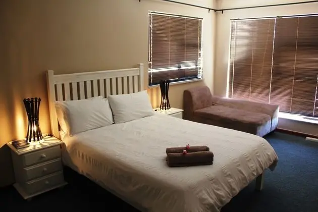 8 Vila Self catering - Oda