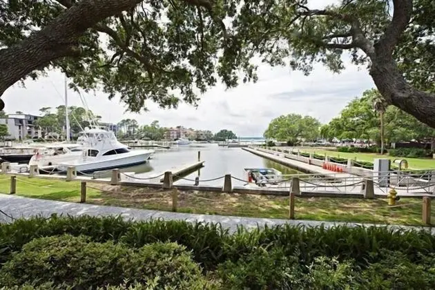 800 Clipper Court at The Sea Pines Resort - Havuz
