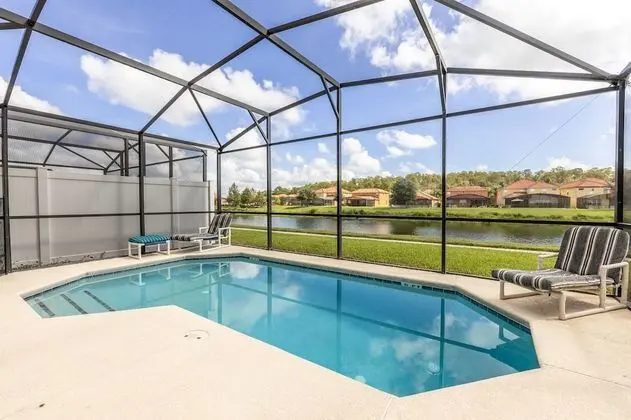 801bv 4 Bedroom Townhouse by Redawning - Oda