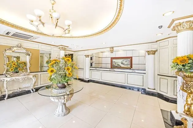 Hotel 81 Chinatown - Lobi