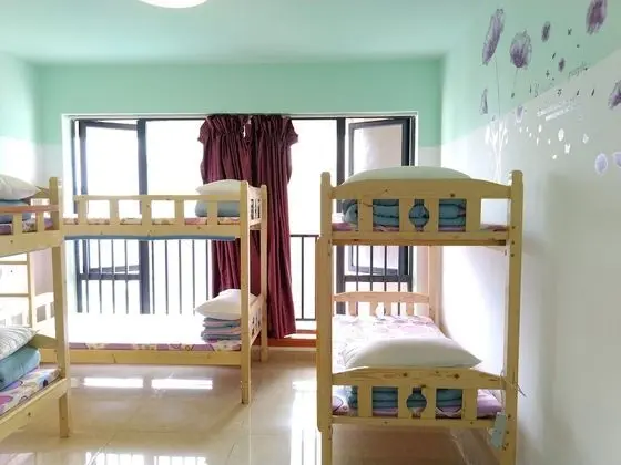 81 Youth Hostel - Öne Çıkan Resim